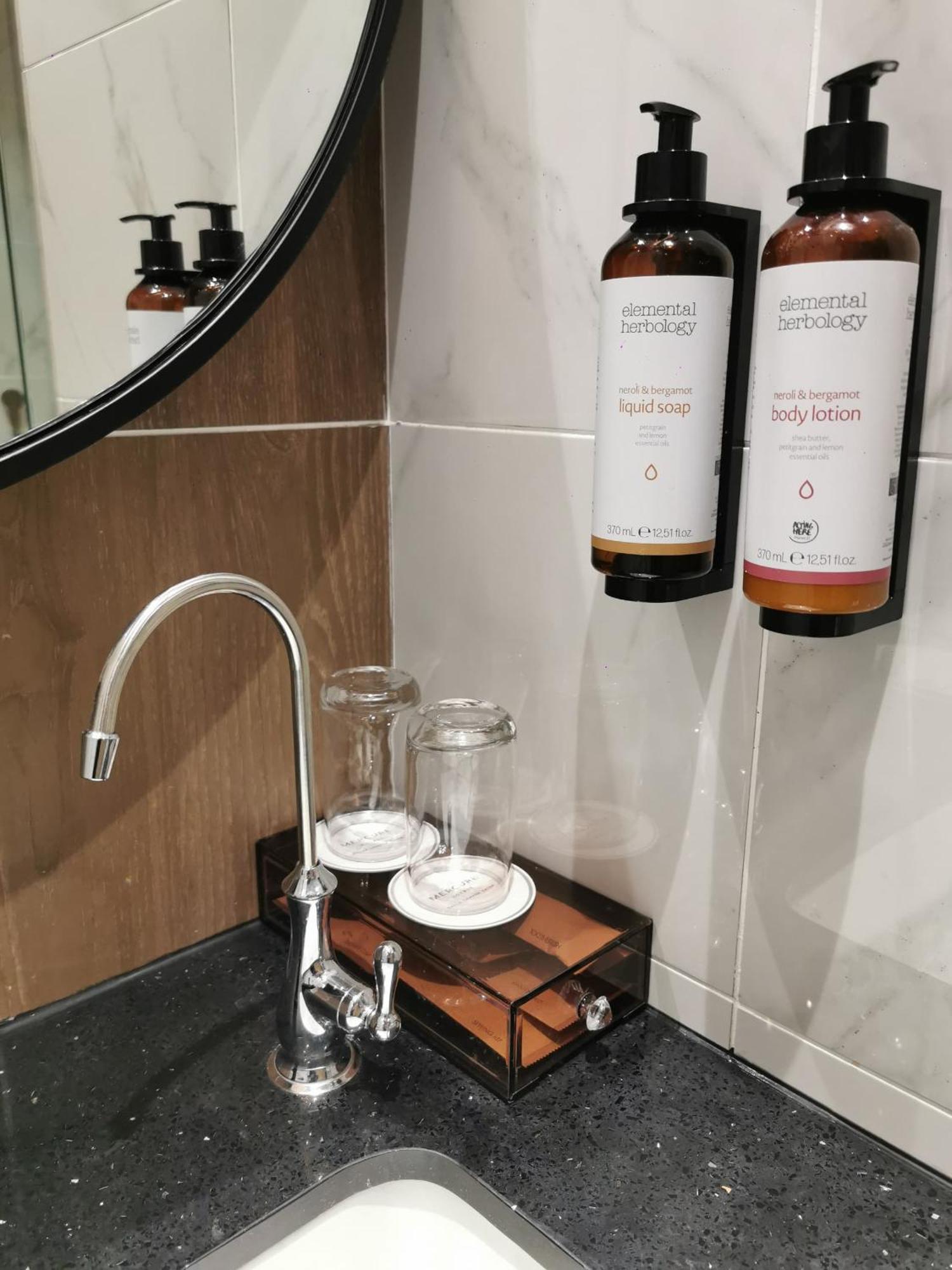 Mercure Kuala Lumpur Trion エクステリア 写真